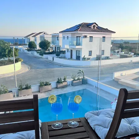 Kokona Private Pool Sea View