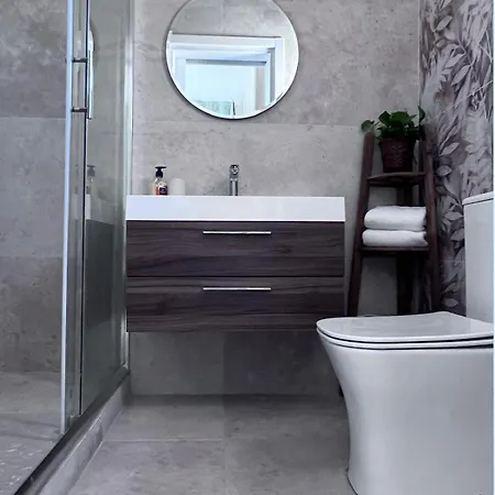 Kokona Larnaca * Softades